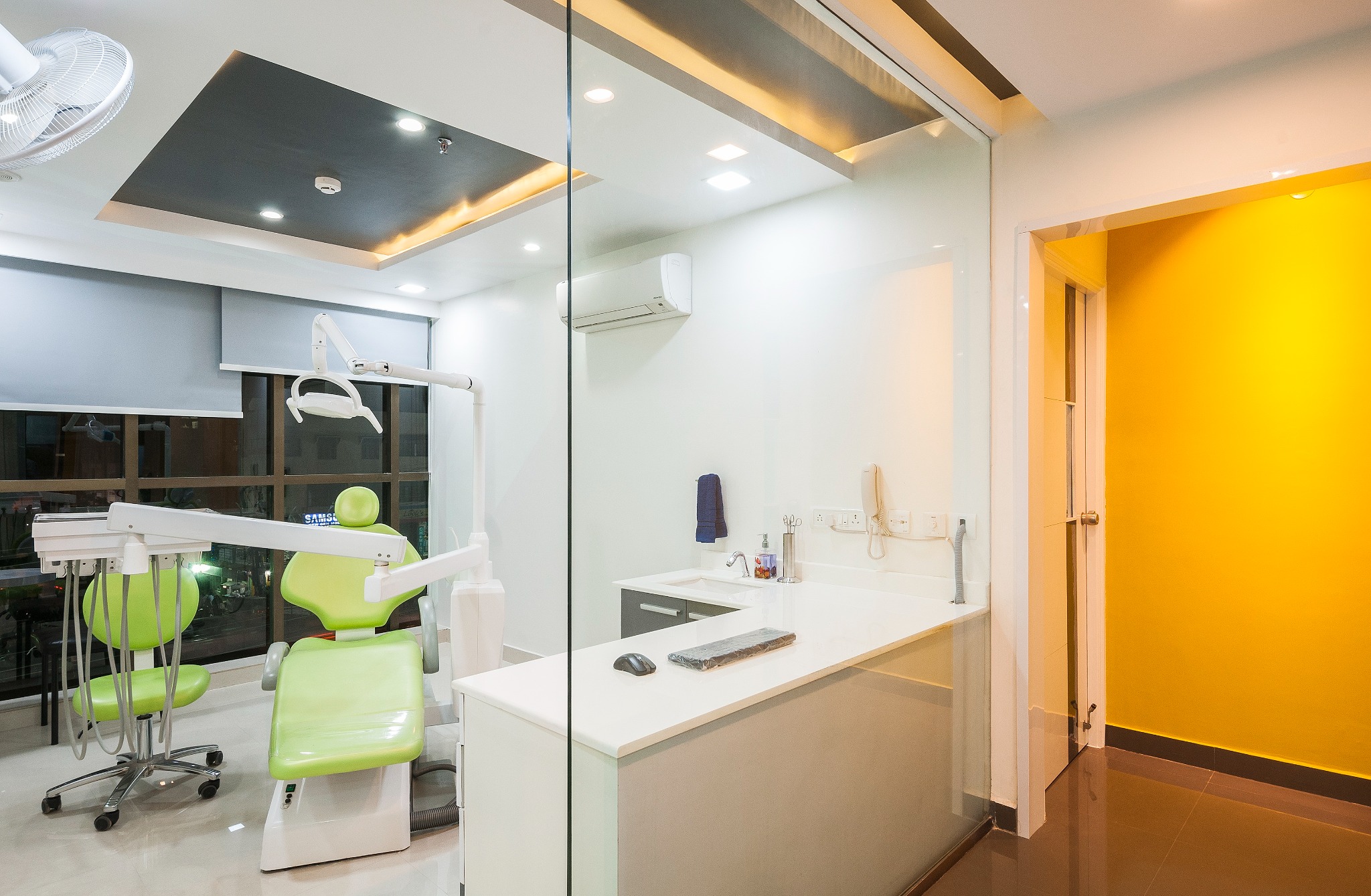 Dental Aswin support pantry and cabinetry