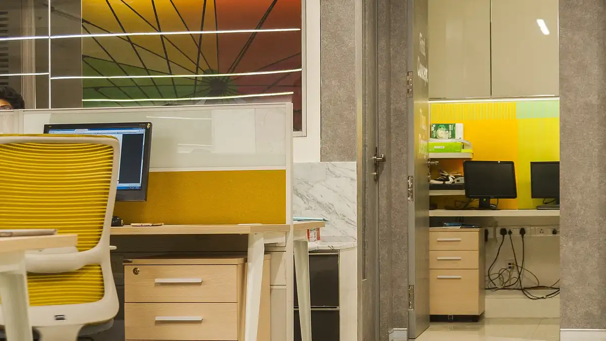 F6 Office