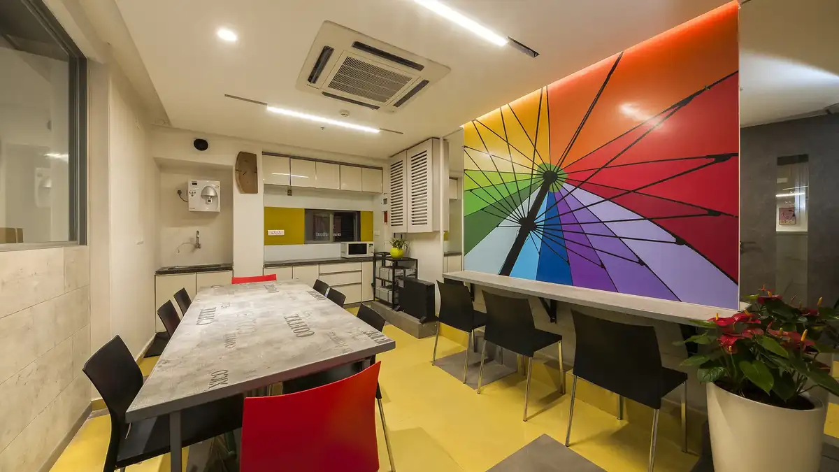 F6 Office